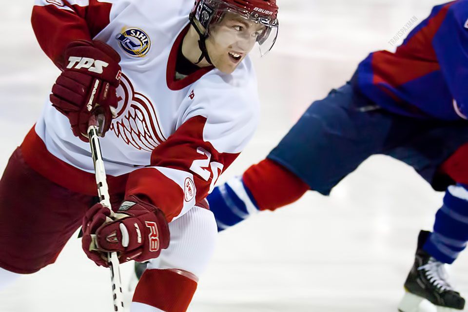 IMAGE: http://i417.photobucket.com/albums/pp252/Paxonator/Sports/IMG_6772-2_FB_Sharp22.jpg