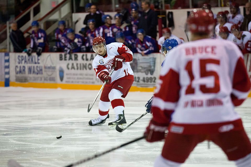 IMAGE: http://i417.photobucket.com/albums/pp252/Paxonator/Sports/IMG_6777_FB_Sharp.jpg