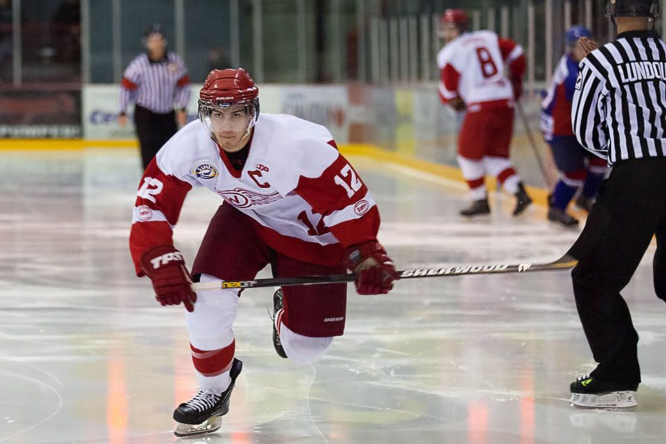 IMAGE: http://i417.photobucket.com/albums/pp252/Paxonator/Sports/IMG_6839_FB_Sharp.jpg