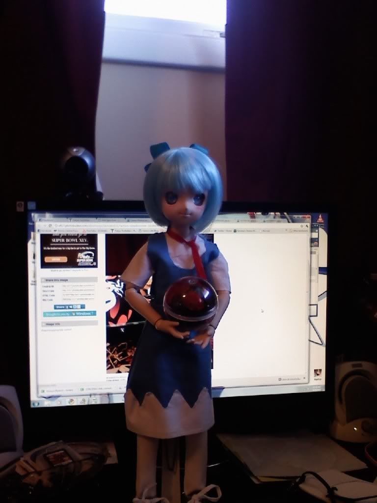 Cirno with a Halloween Ball