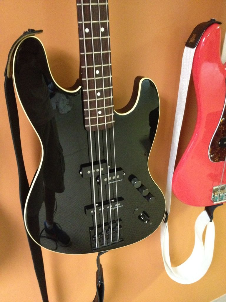 Fender+aerodyne+jazz+bass+review