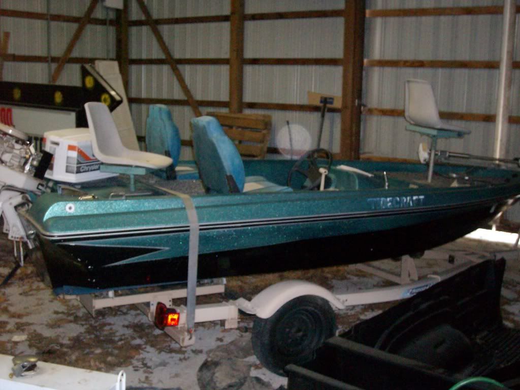 Boatluc005.jpg
