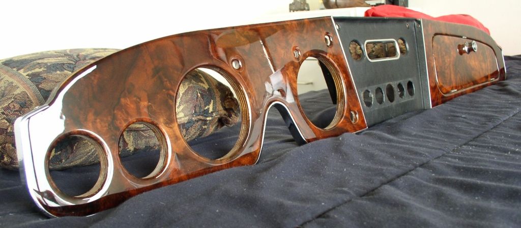 ahwoodveneerdashrefurbished1.jpg